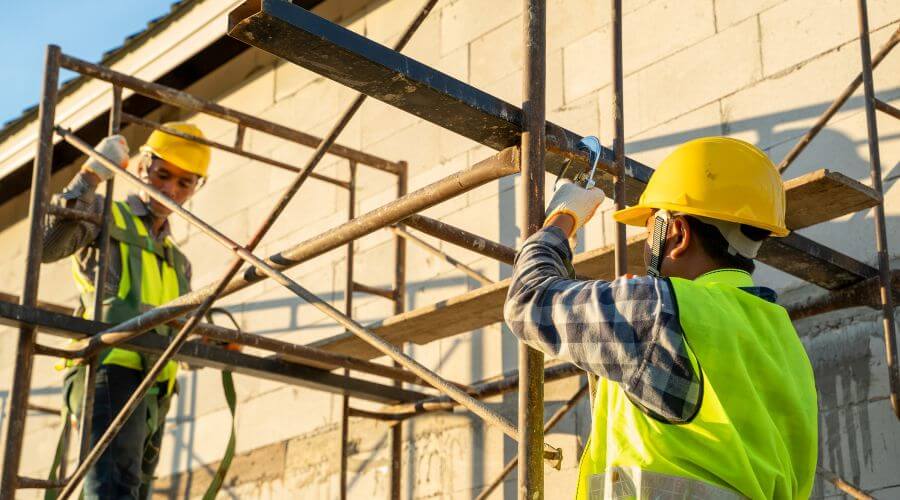 Professional residential roofers in Englewood, FL